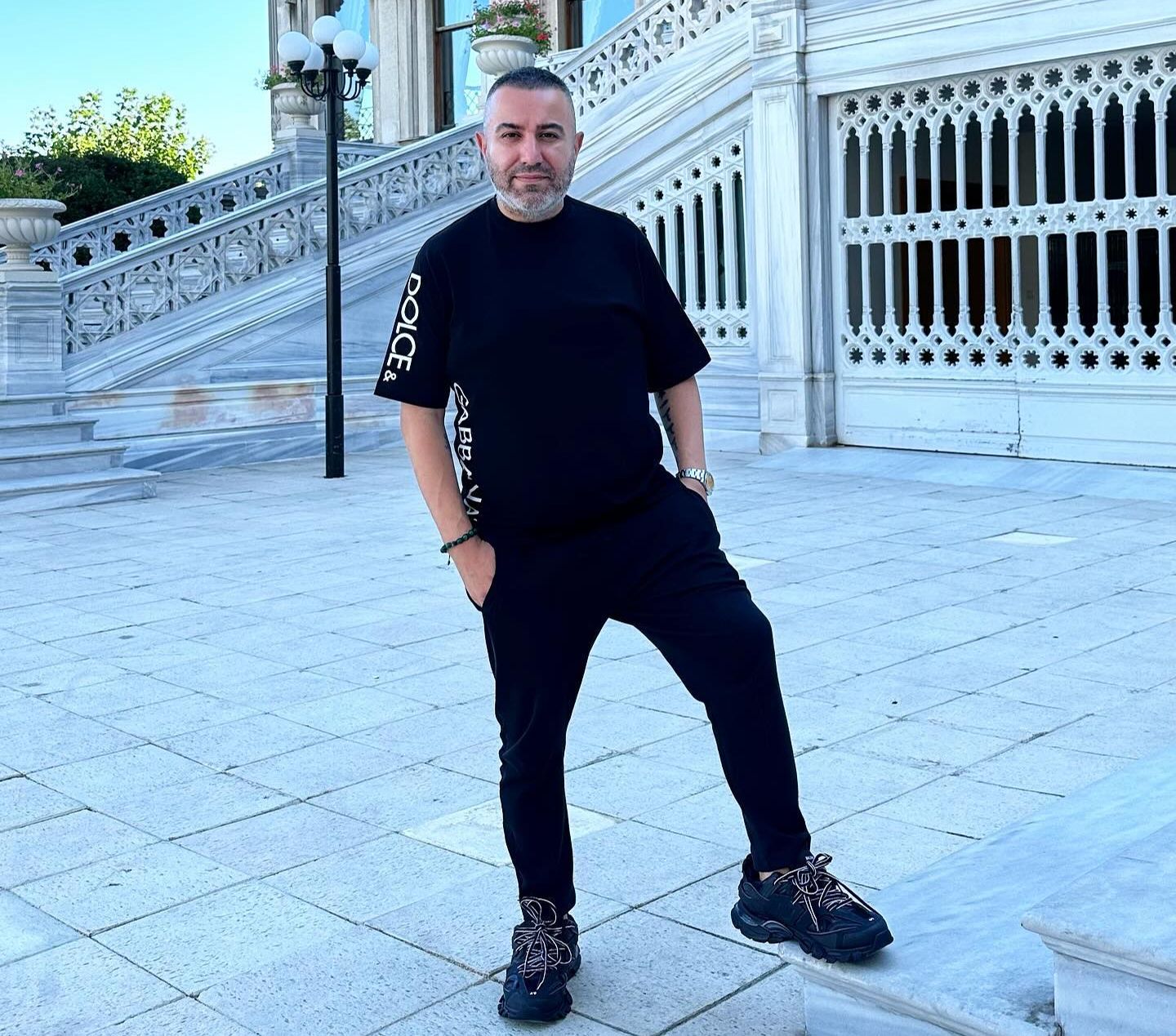 Kolpaçino'nun yıldızı Serkan Şengül iğne ipliğe döndü! Gören hayret ediyor Kolpaçino'nun yıldızı Serkan Şengül iğne ipliğe döndü! Gören hayret ediyor - 4. Resim