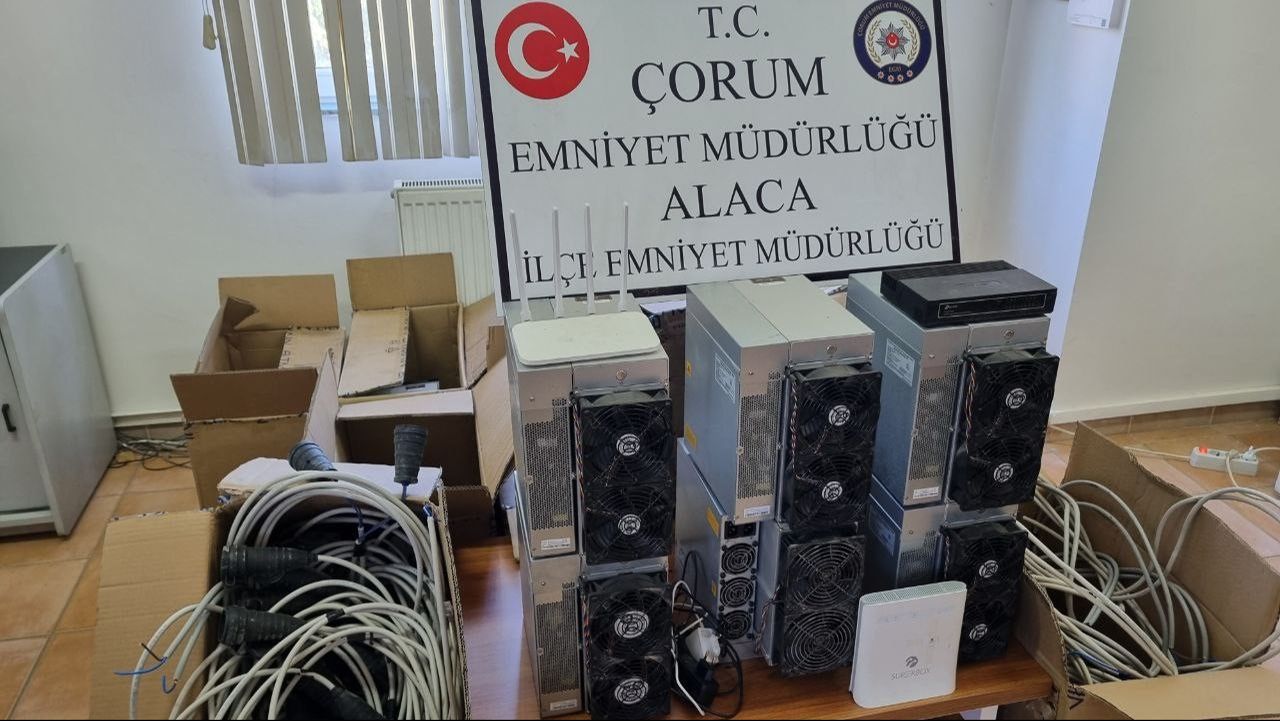 Milyonluk Bitcoin baskını! Eski fabrikayı kiraladılar kaçak elektrikle Bitcoin kastılar! - 2. Resim