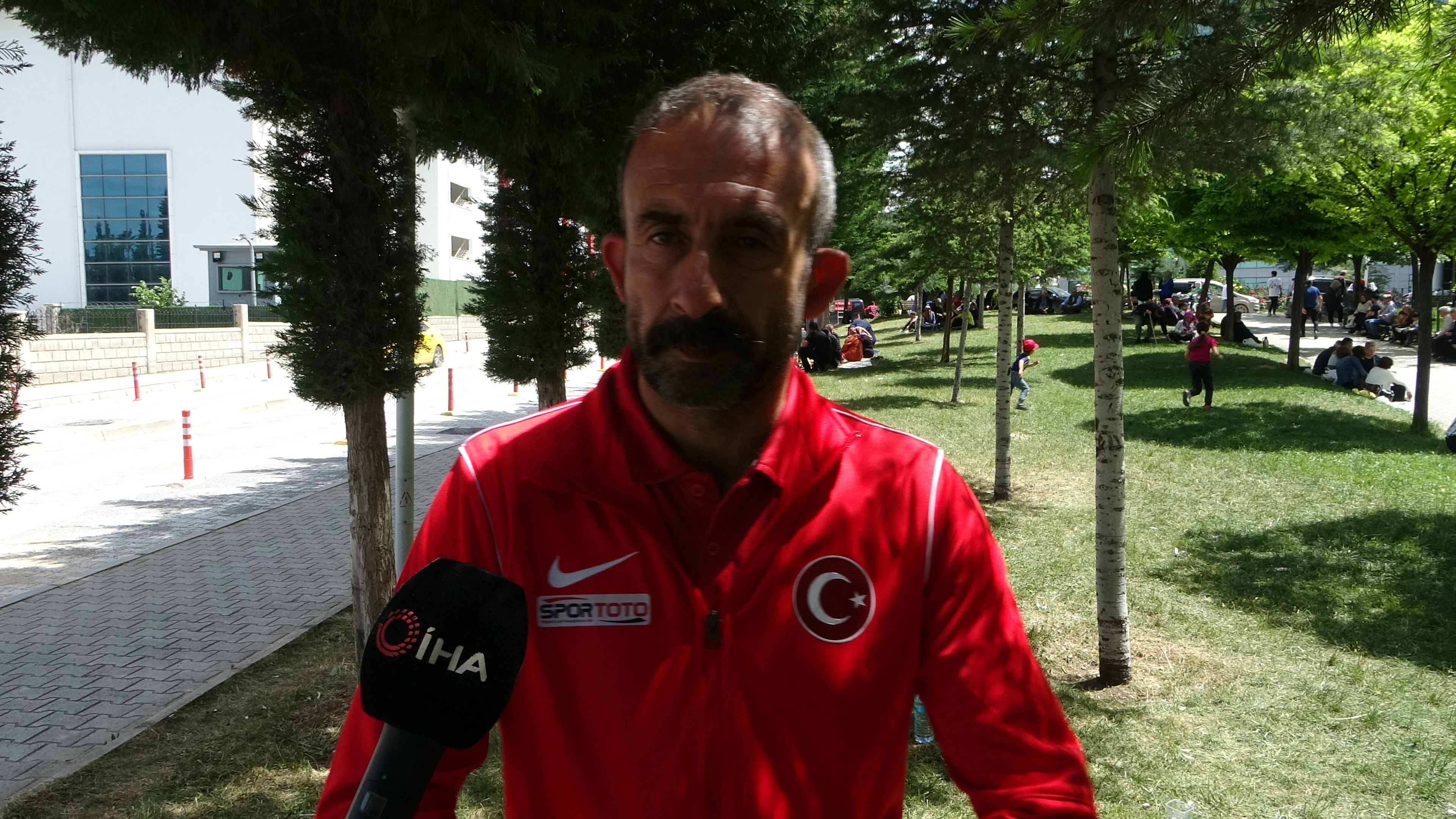 Engerek yılanının saldırısına uğrayan milli sporcu yoğun bakıma alındı! Fenerbahçe devreye girdi Engerek yılanının saldırısına uğrayan milli sporcu yoğun bakıma alındı! Fenerbahçe devreye girdi - 2. Resim