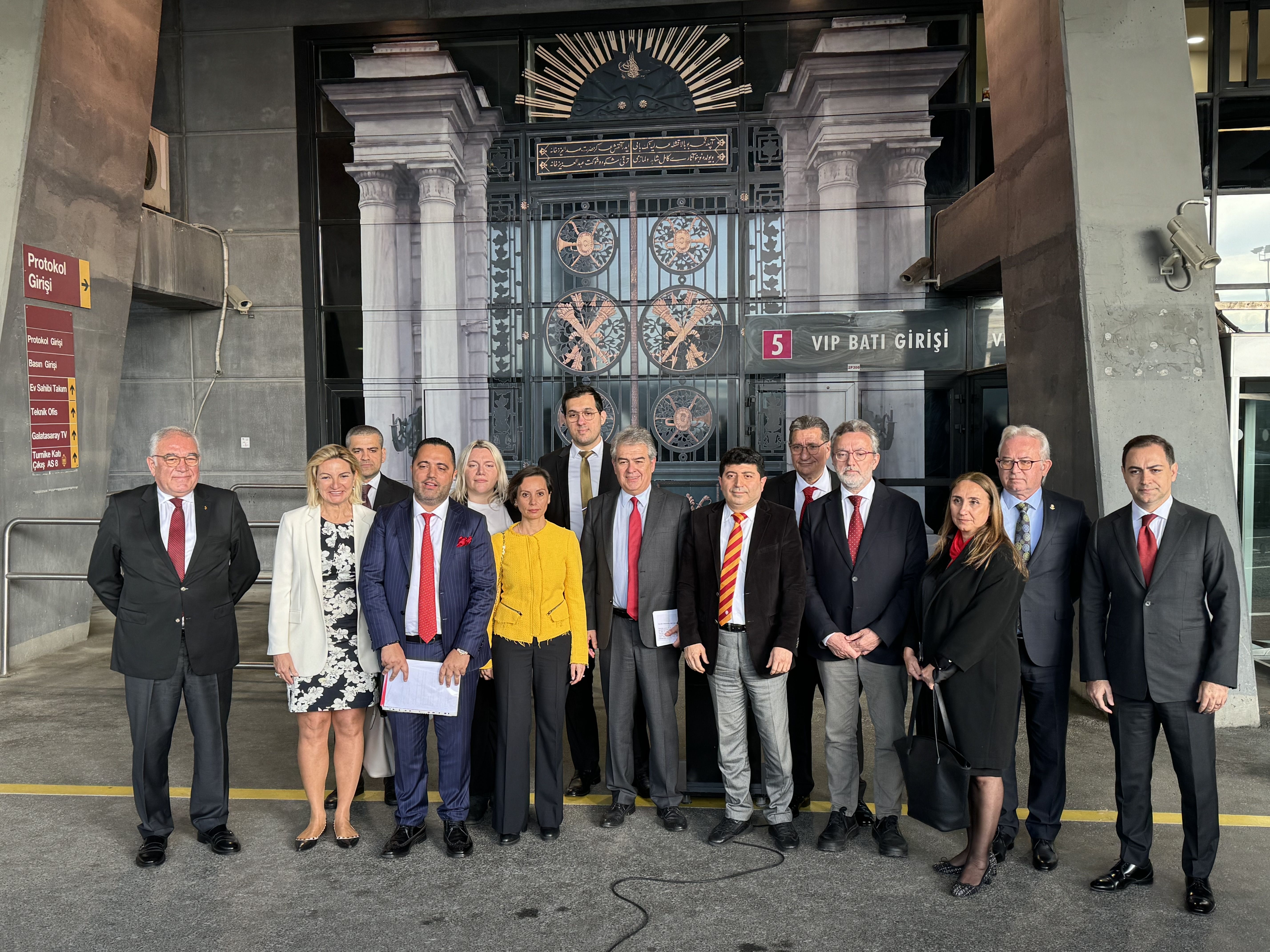 Galatasaray Başkan Adayı Süheyl Batum'dan Muslera, Sneijder ve Erden Timur açıklaması - 1. Resim