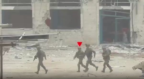 Kassam Tugayları'ndan Refah'ta pusu! Keskin nişancı İsrail askerlerini b&ouml;yle etkisizleştirdi - 1. Resim