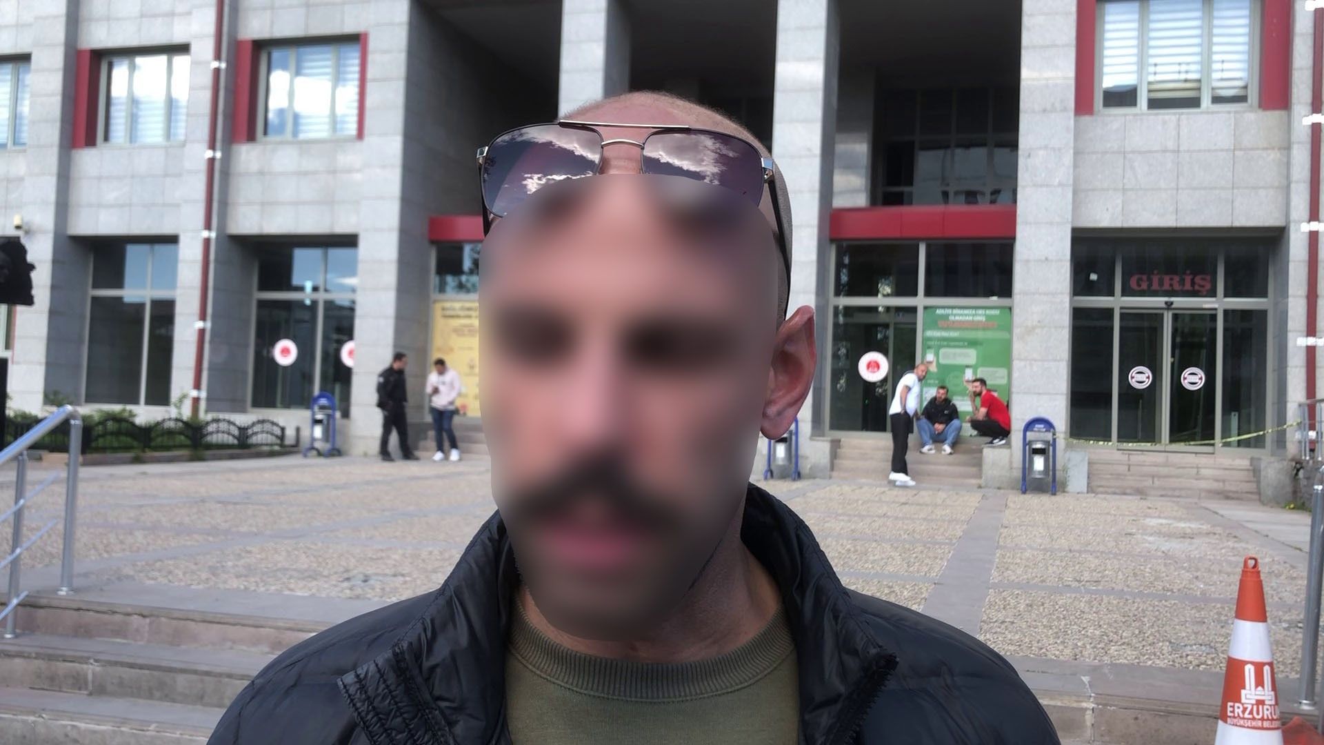 Üç kadın 16 kişiyi Bitcoin üzerinden dolandırdı: 4 yıldır yargılayacak mahkeme bulunmuyor - 3. Resim