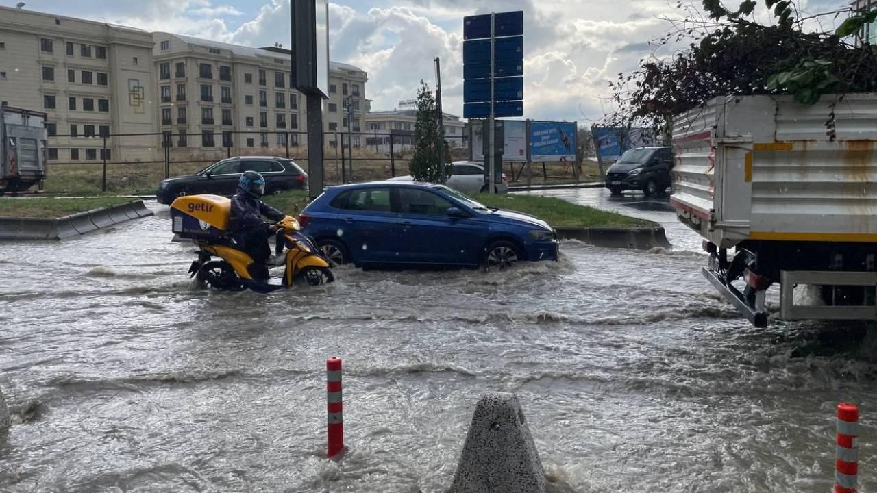 Meteoroloji uyardı, alerjisi olanlar dikkat! Fırtına, kuvvetli yağış, toz taşınımı bekleniyor Meteoroloji uyardı, alerjisi olanlar dikkat! Fırtına, kuvvetli yağış, toz taşınımı bekleniyor - 5. Resim