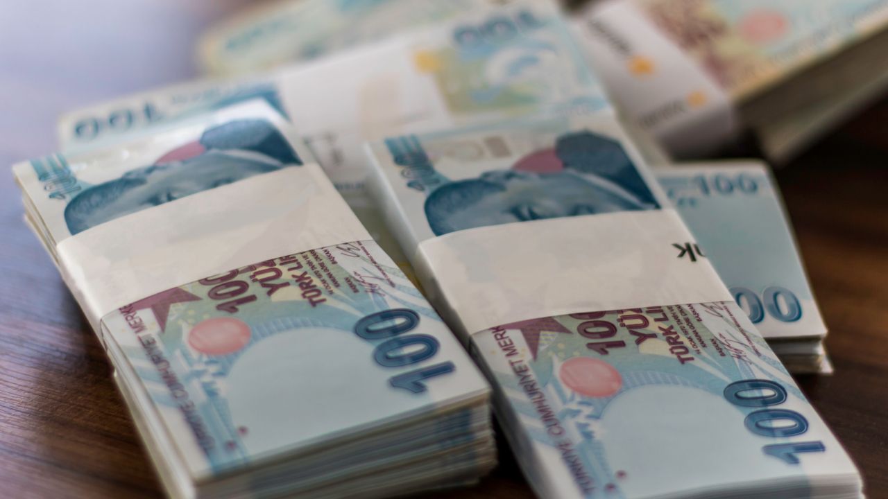 Türk lirası sözleşmelerinde artırımlı fiyat farkı uygulaması başlıyor: Karar Resmi Gazete'de - 1. Resim