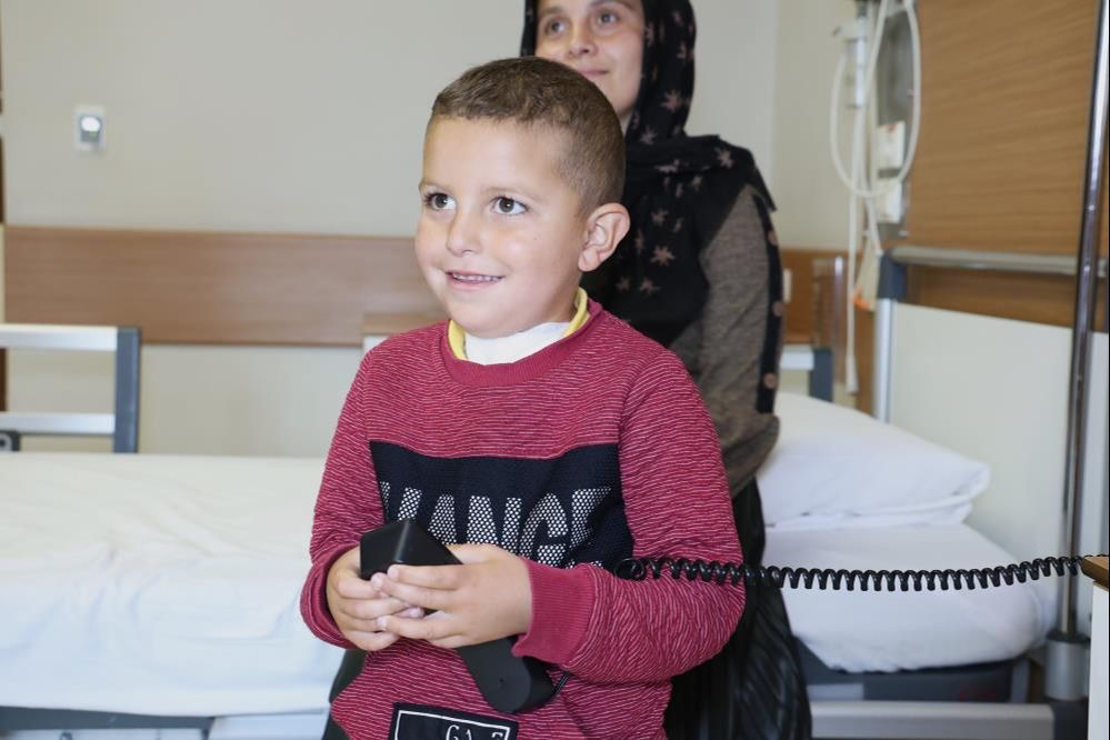 Yediği patates hayatını kararttı! Günlerce yoğun bakımda kaldı, akciğeri yandı - 1. Resim