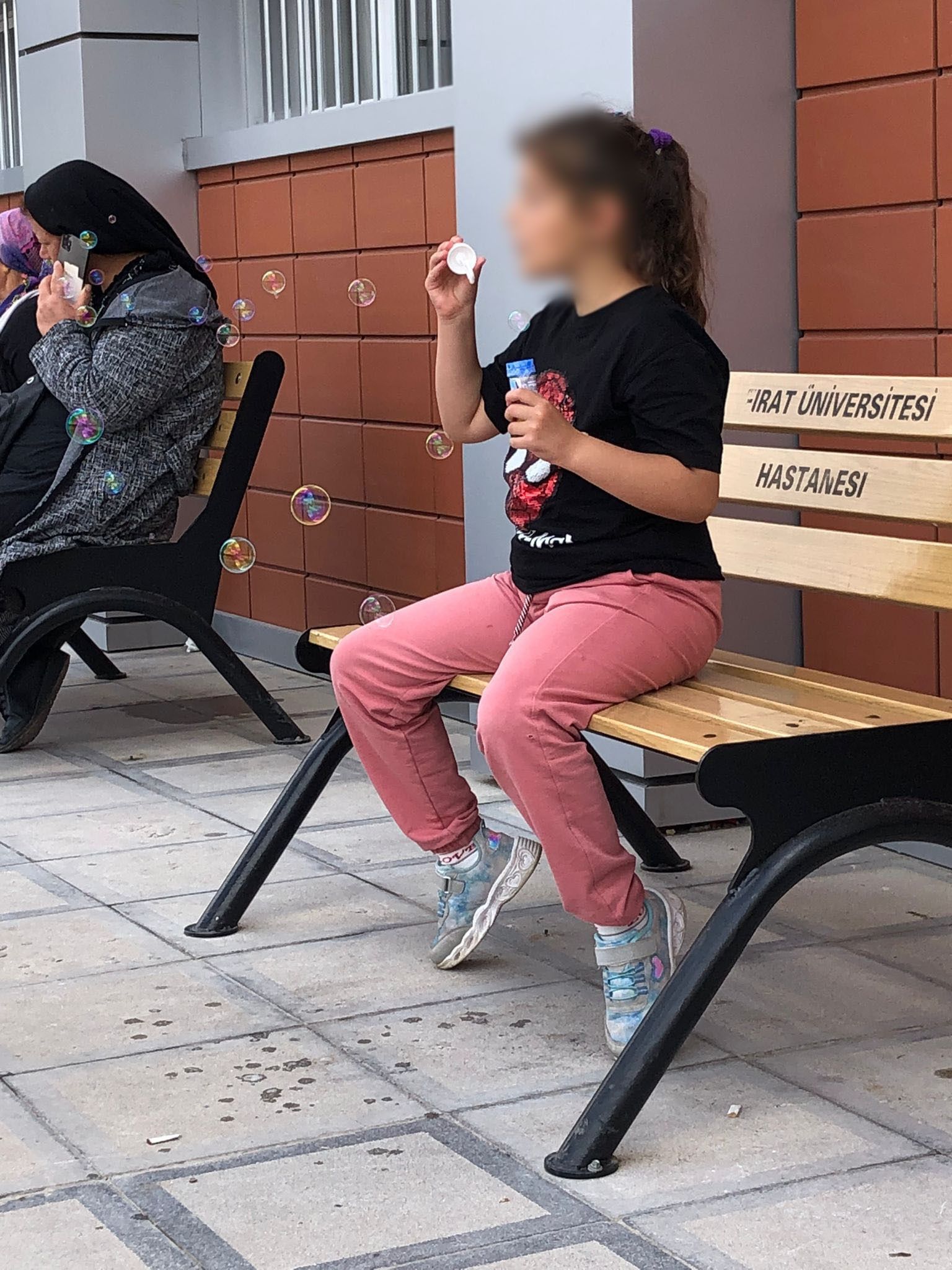 Anneler Günü'nde bir anne evlatsız, bir evlat ise annesiz kaldı... Dilara toprağa gömülü halde bulundu Anneler Günü'nde bir anne evlatsız, bir evlat ise annesiz kaldı... Dilara toprağa gömülü halde bulundu - 2. Resim
