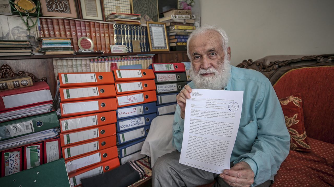 Ayasofya&#039;nın cami olması için mücadele eden İsmail Kandemir 79 yaşında hayatını kaybetti