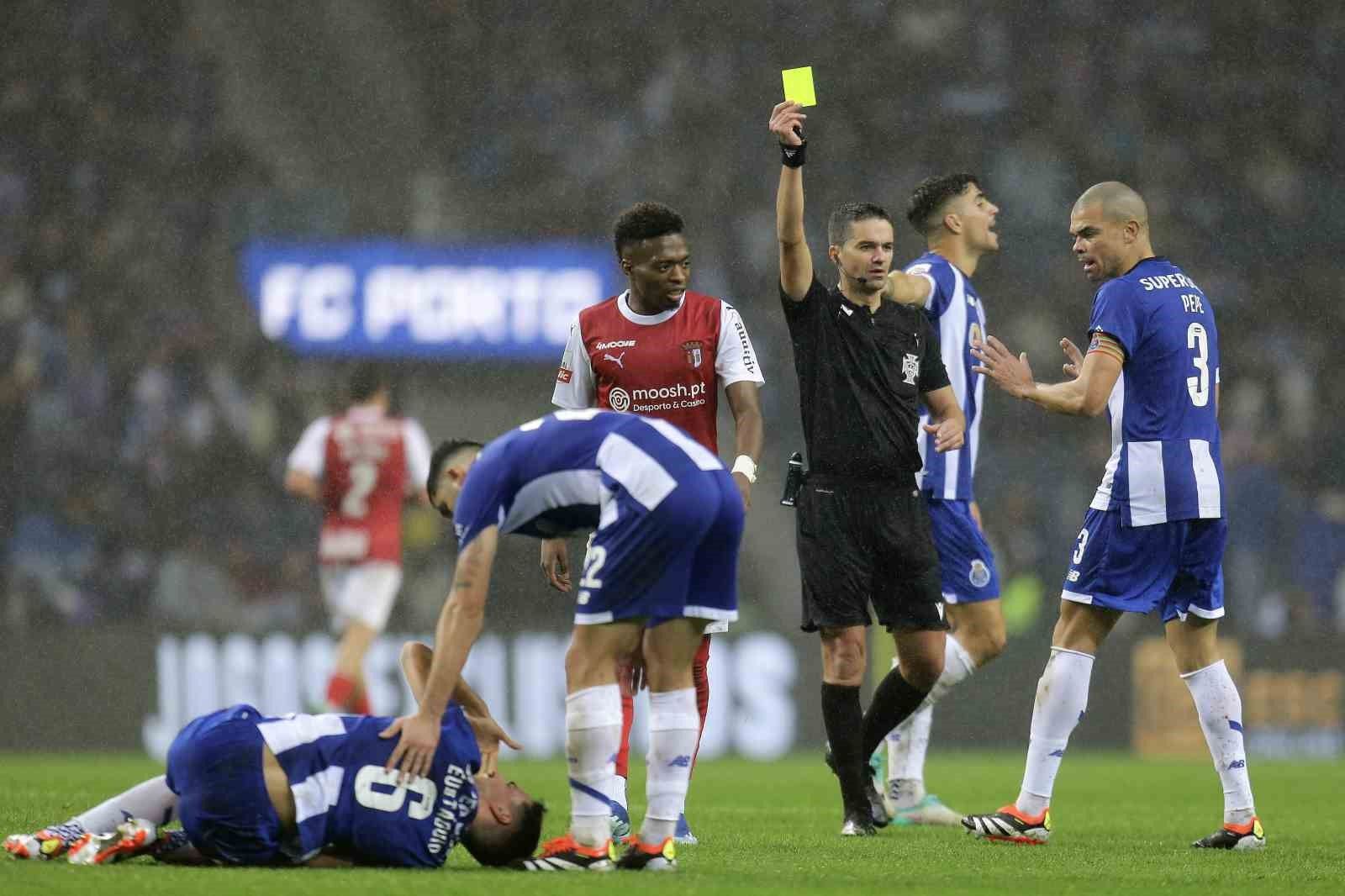 Galatasaray Karagümrük maçının VAR hakemi Helder Malheiro karnesi - 1. Resim