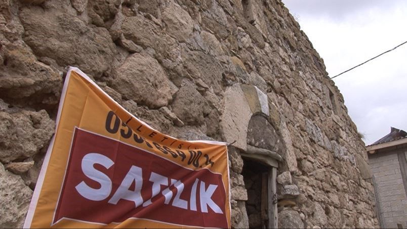 Harabe kiliseye 16 milyon! Tarihi bina açık arttırmayla satılacak Harabe kiliseye 16 milyon! Tarihi bina açık arttırmayla satılacak - 2. Resim