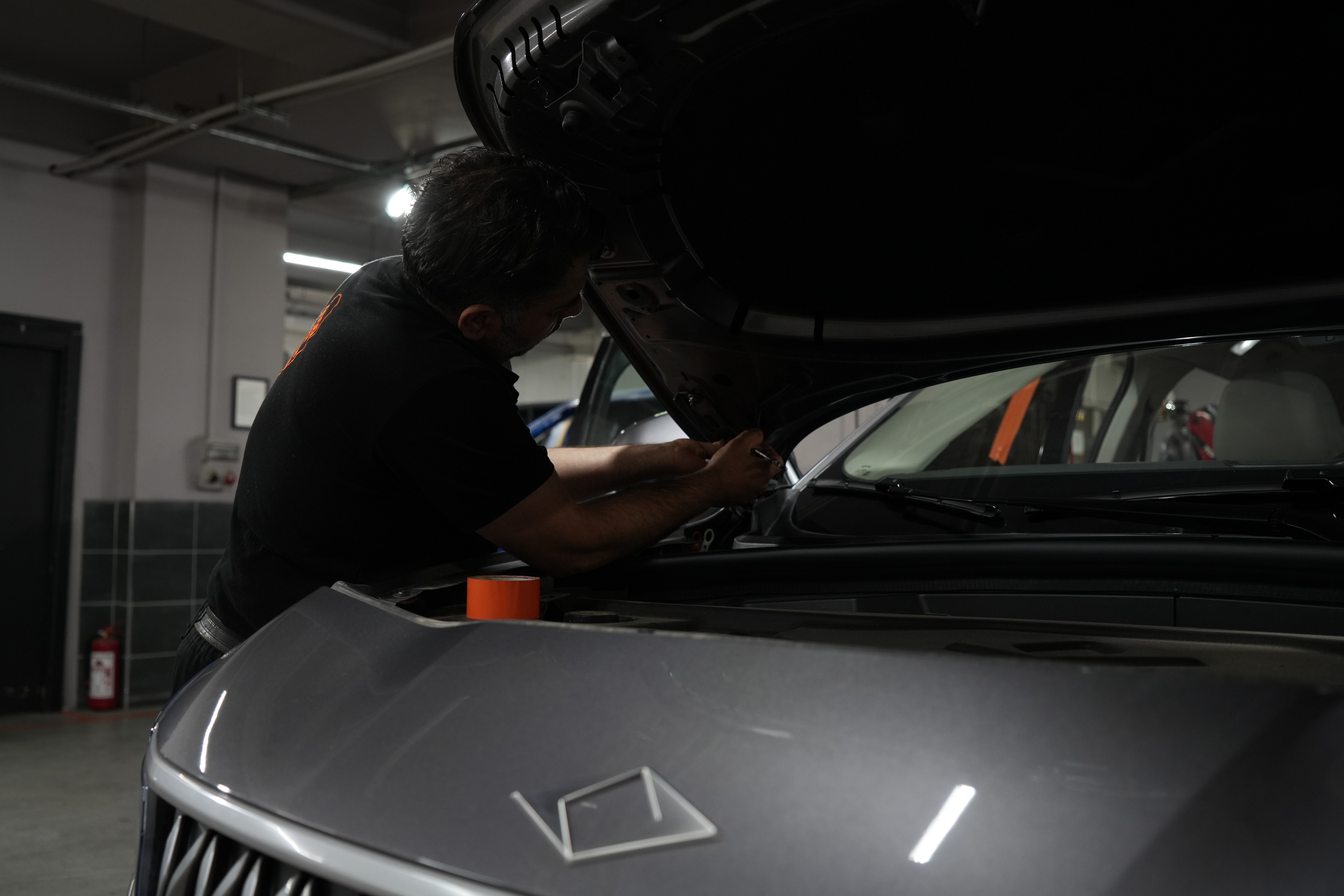 Türkiye'nin otomobili TOGG, Cumhurbaşkanı Erdoğan'ın çağrısıyla zırhla kaplanıyor! - 2. Resim