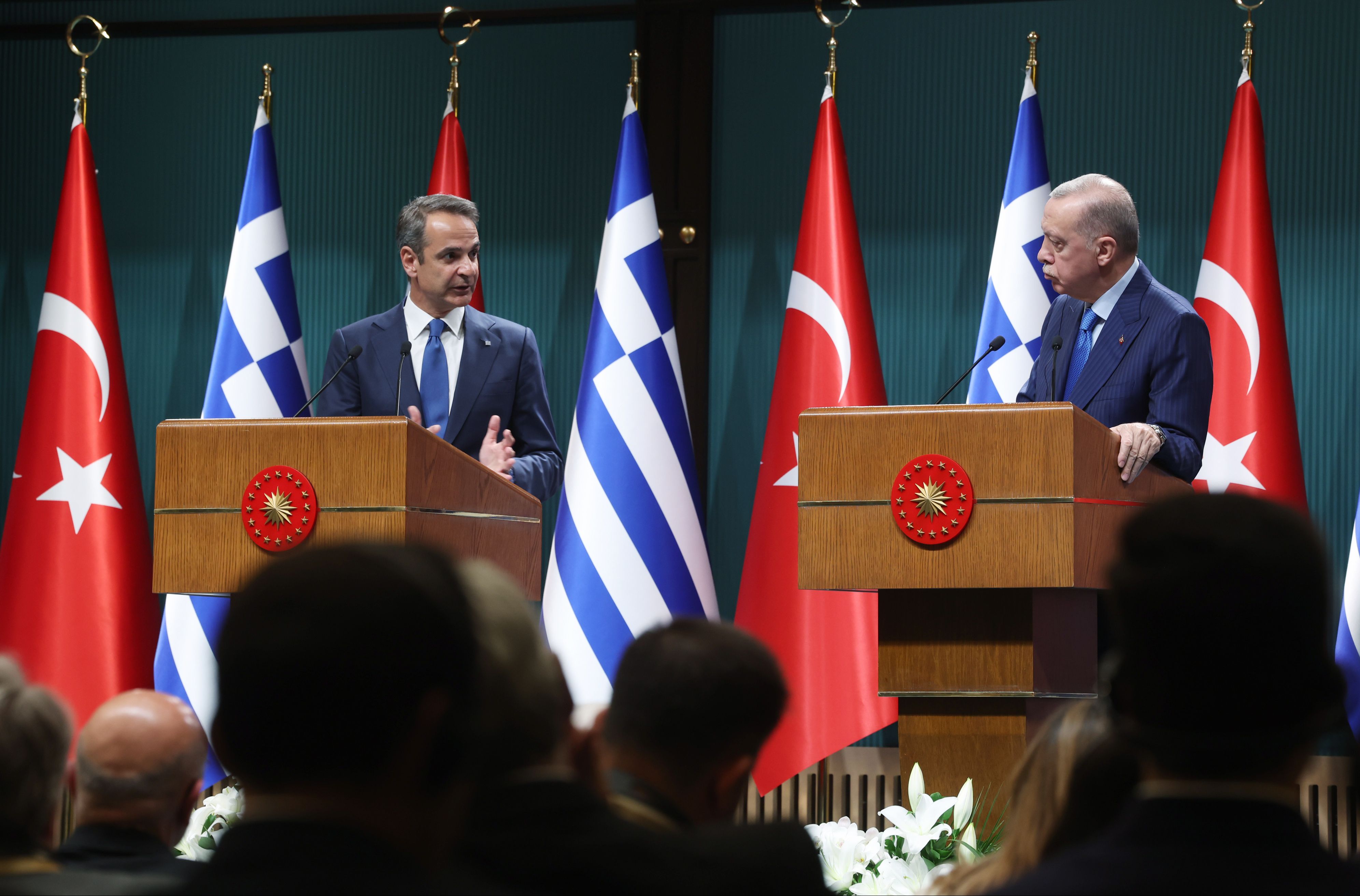 Erdoğan'dan Miçotakis'le teröre karşı ortak mücadele vurgusu: Bölgemizin geleceğine dair mutabıkız Erdoğan'dan Miçotakis'le teröre karşı ortak mücadele vurgusu: Bölgemizin geleceğine dair mutabıkız - 3. Resim