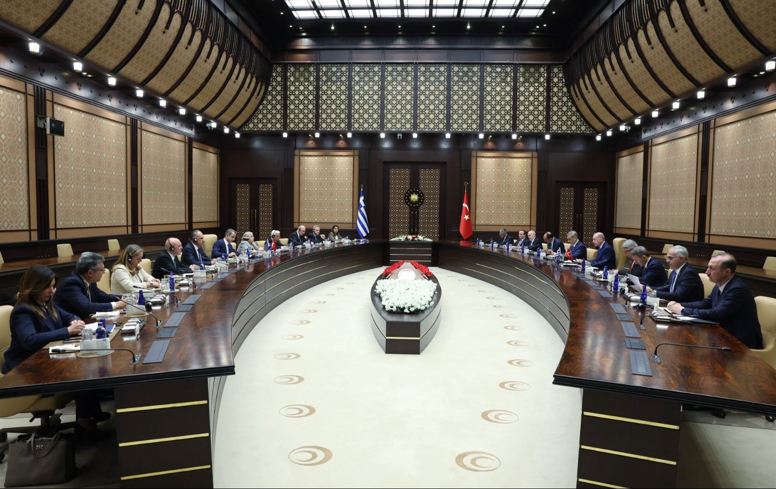 Baharı kalıcı hale getirmek mümkün mü? Normalleşme sürecinin önündeki zorluklar Miçotakis’in Ankara ziyareti: Baharı kalıcı hale getirmek mümkün mü? - 2. Resim