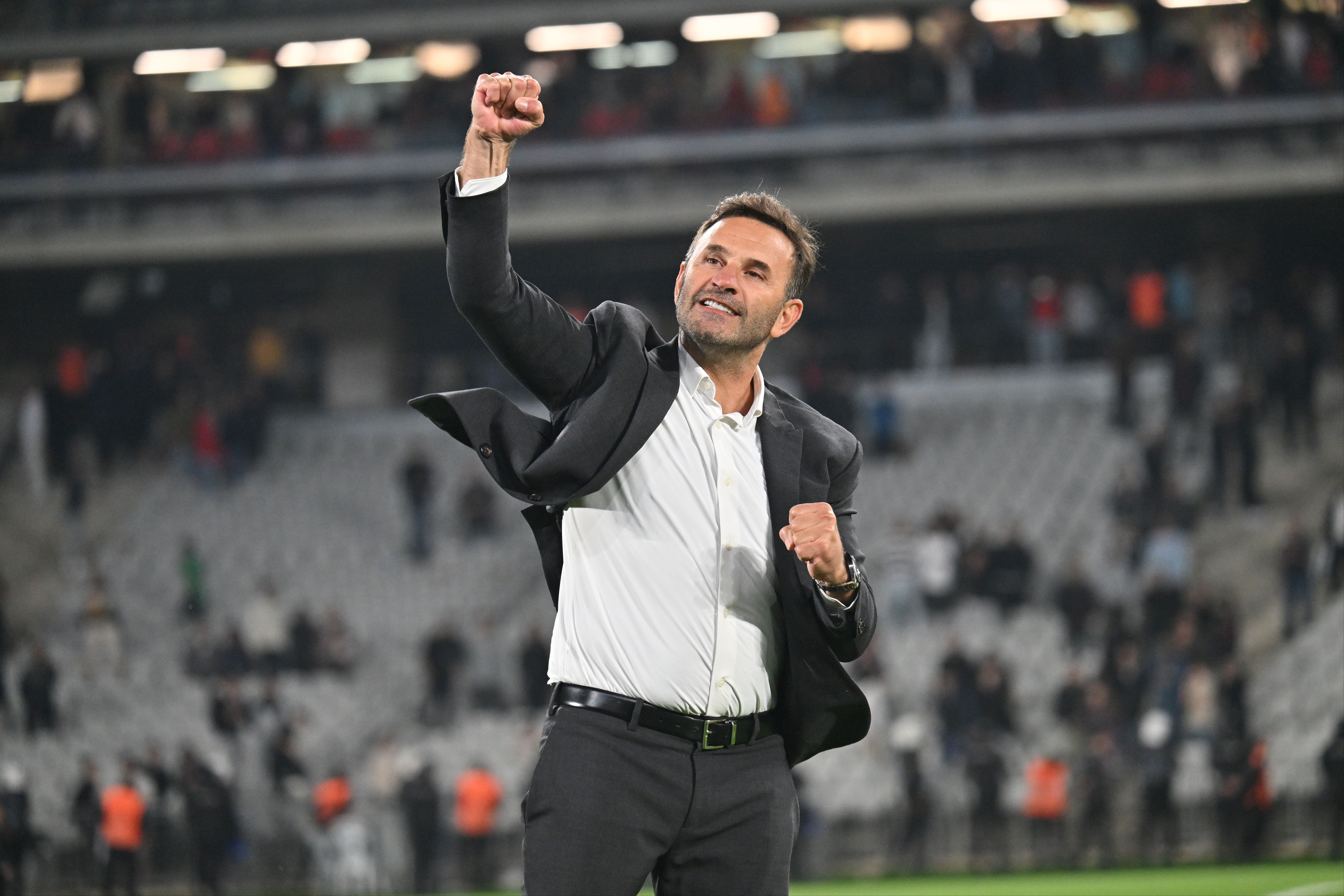 Okan Buruk'tan şampiyonluk ve Fenerbahçe açıklaması Okan Buruk'tan şampiyonluk ve Fenerbahçe açıklaması - 2. Resim