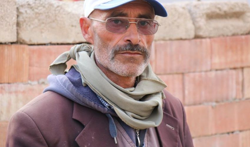 Seçimi kaybeden fenomen muhtar Gönül Dağı’nda oynadı! Okuduğu şiirle duygulandırdı Seçimi kaybeden fenomen muhtar Gönül Dağı’nda oynadı! Okuduğu şiirle duygulandırdı - 2. Resim