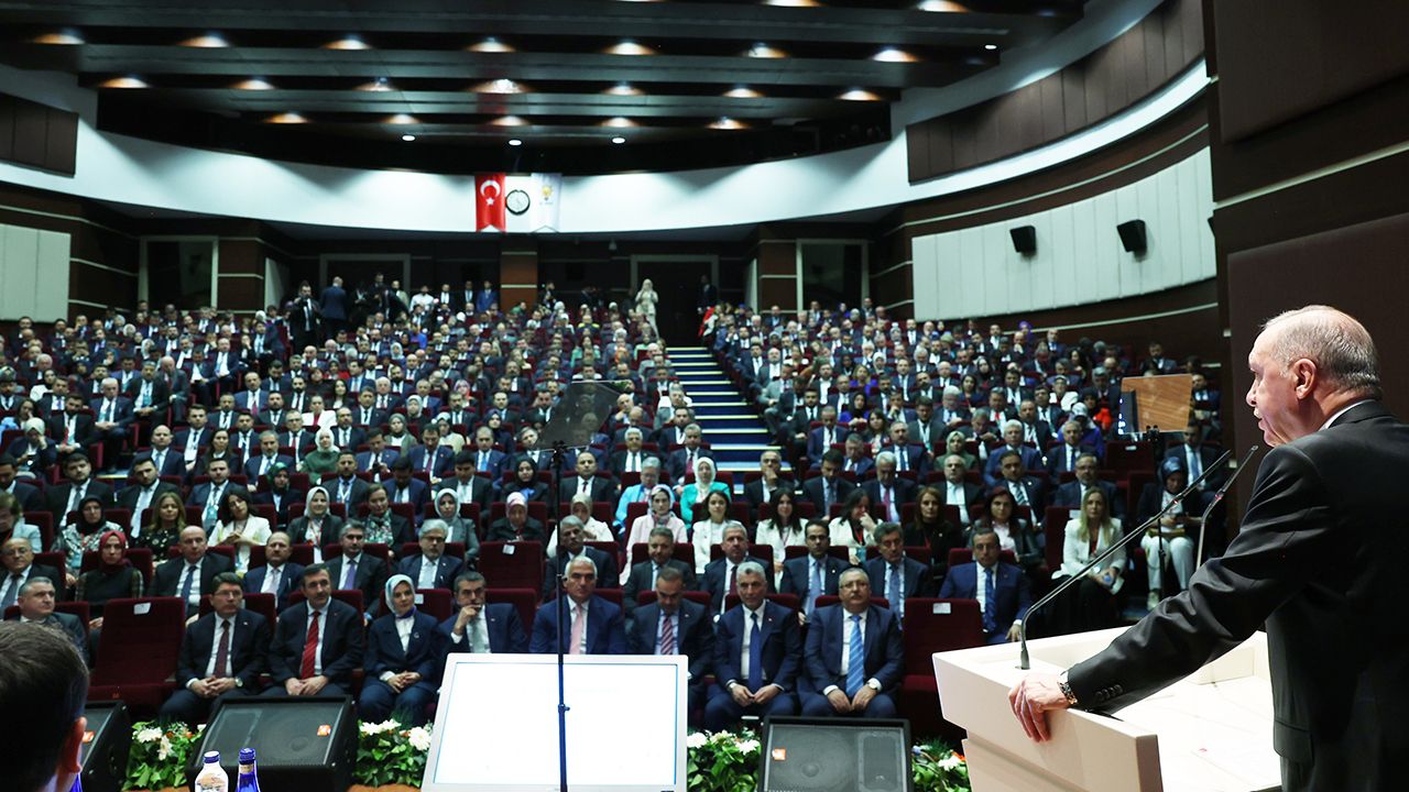 Cumhurbaşkanı Erdoğan'dan  Cumhurbaşkanı Erdoğan'dan
