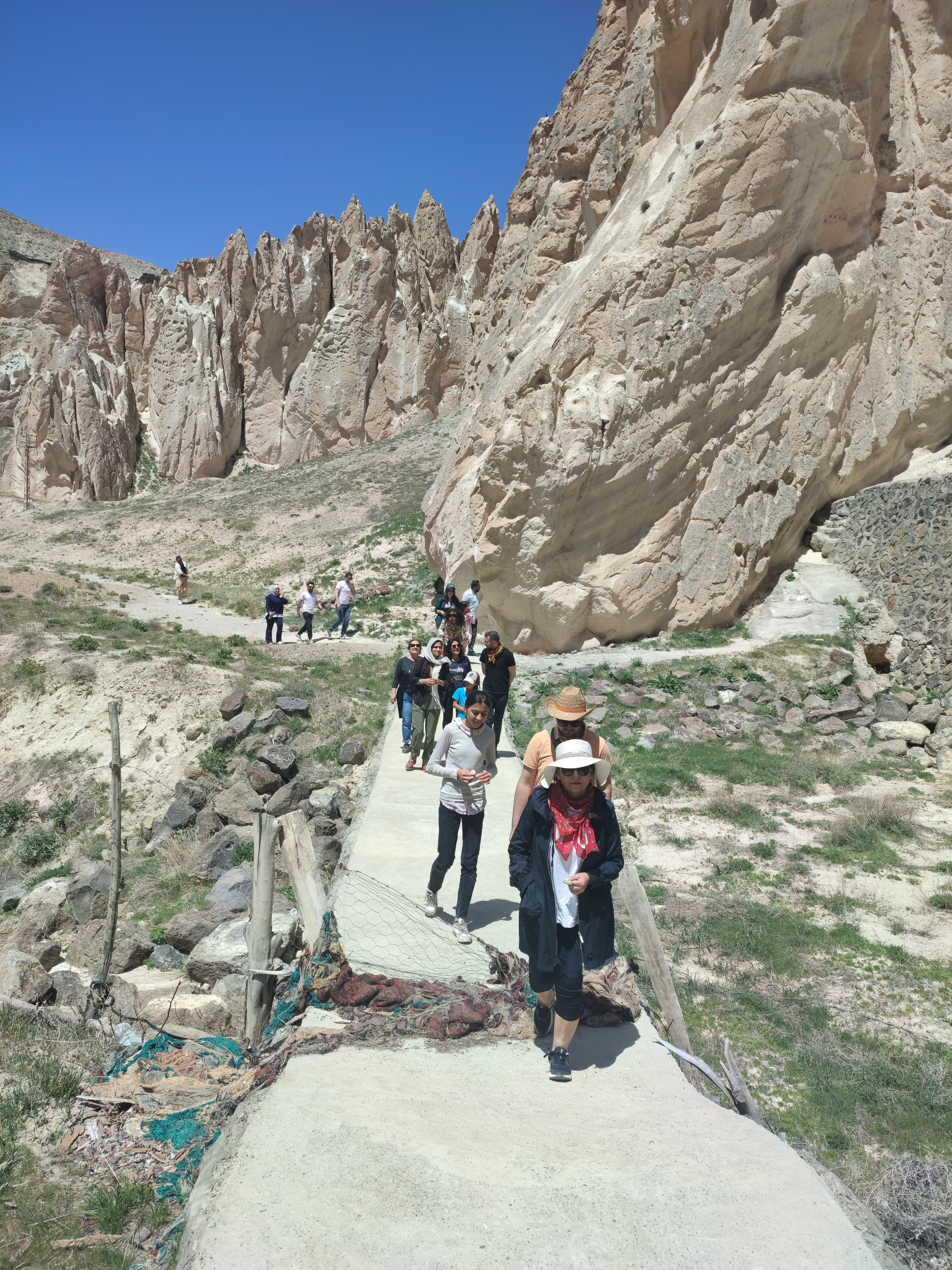 Kapadokya değil Vanadokya! Gezenler hayretini gizleyemiyor - 1. Resim