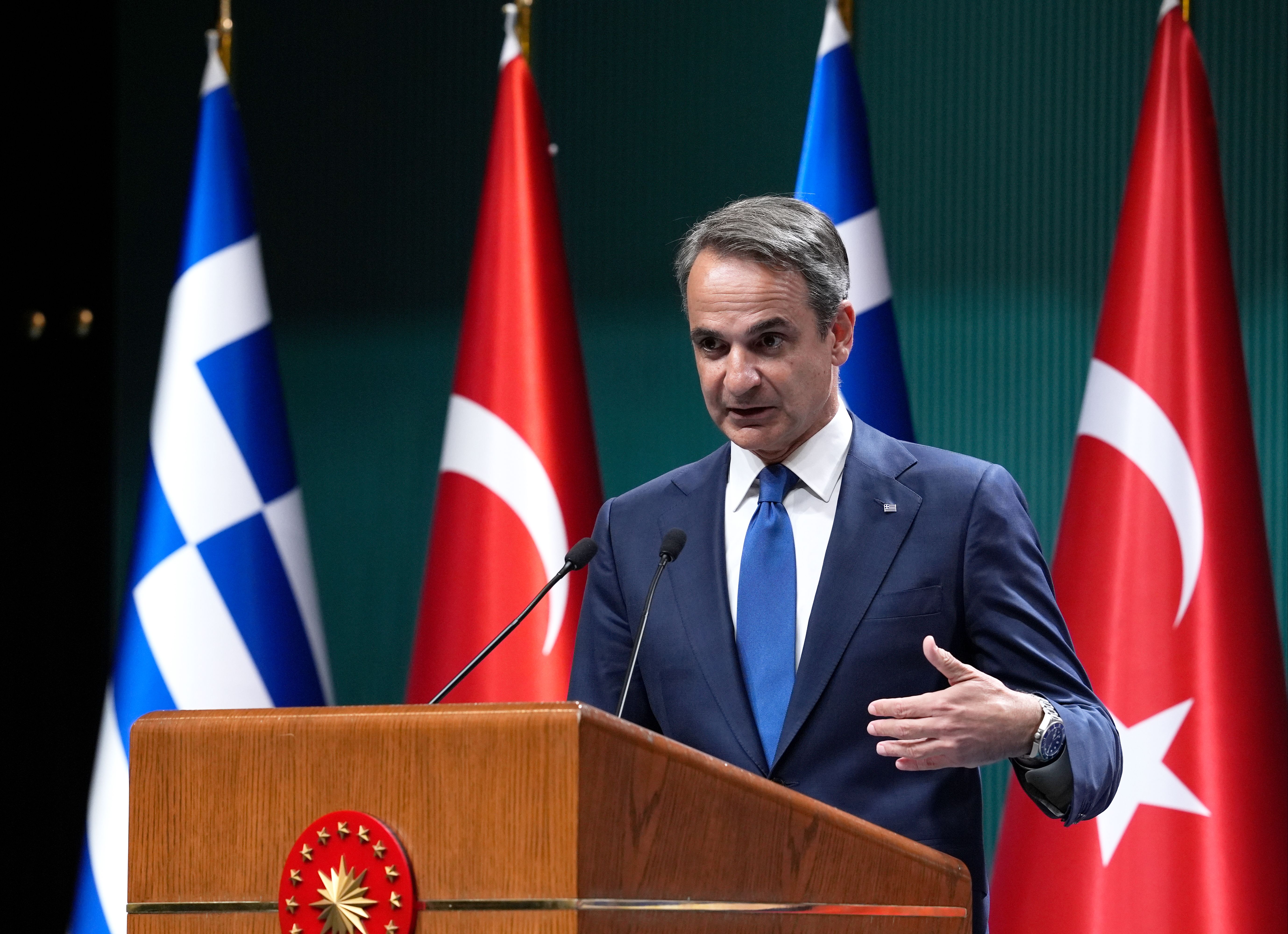 Yemek menüsüne kadar her detay manşette: Miçotakis'e Türk-Osmanlı sürprizi! Yemek menüsüne kadar her detay manşette: Miçotakis'e Türk-Osmanlı sürprizi! - 4. Resim