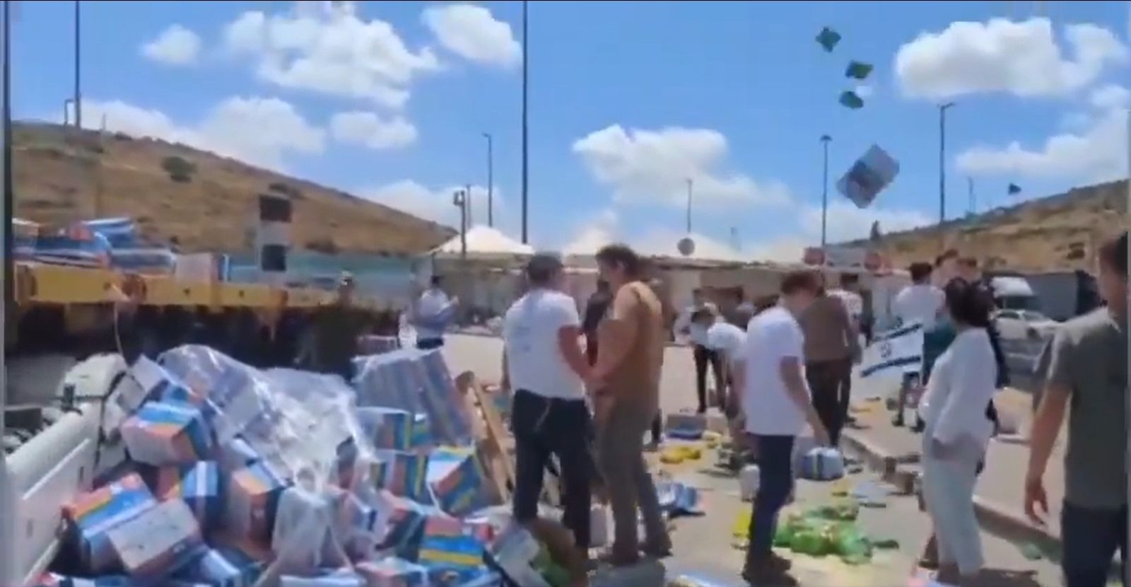 İsrail savaş uçakları gece boyu Gazze'ye bomba yağdırdı, çok sayıda ölü var Katliam için toplandılar! İsrail büyük saldırı için hazırlanıyor - 1. Resim