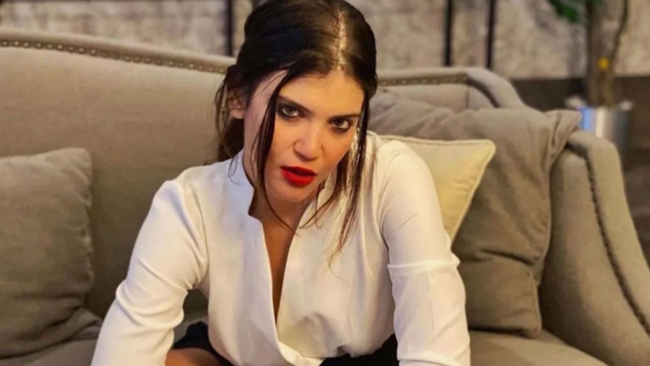 “İlk defa uyuşturucu kullanacaktım” demişti! Feyza Civelek’in torbacıyla konuşması ortaya çıktı “İlk defa uyuşturucu kullanacaktım” demişti! Feyza Civelek’in torbacıyla konuşması ortaya çıktı - 2. Resim