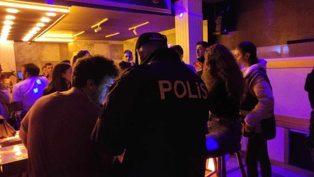 Sokak ortasında silahla katledilmişti: Mermisi bitince silahın kabzasıyla vurdu Sokak ortasında silahla katledilmişti: Mermisi bitince silahın kabzasıyla vurdu - 2. Resim