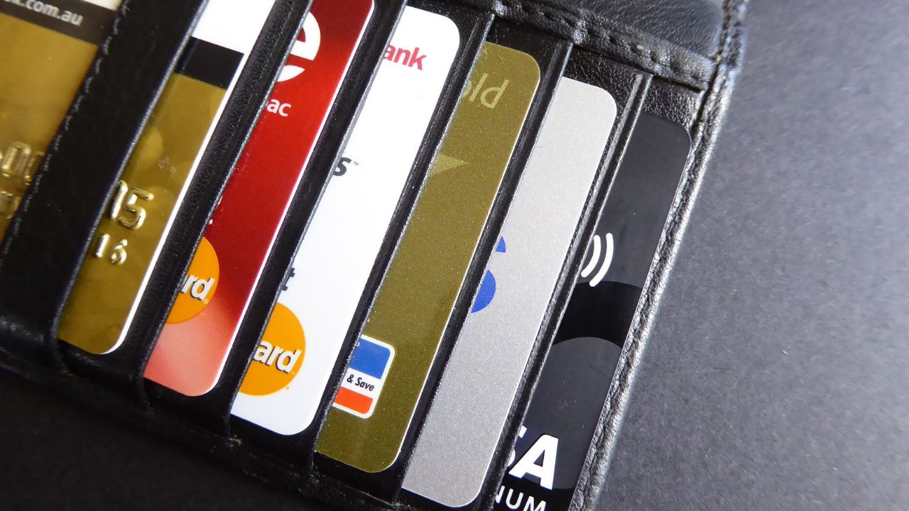 ATM dolandırıcılarına dikkat! Bu şifreleri kullanıyorsanız hemen değiştirin... - 1. Resim