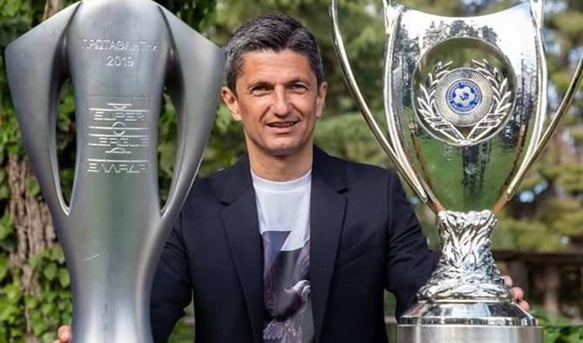 Beşiktaş'tan Razvan Lucescu atağı! 'Baba Lucescu' devreye girdi Beşiktaş'tan Razvan Lucescu atağı! 'Baba Lucescu' devreye girdi - 1. Resim