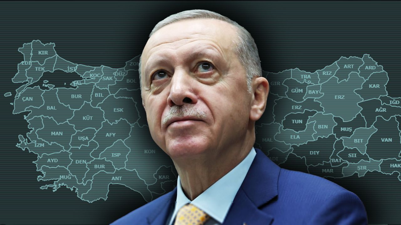 Cumhurbaşkanı Erdoğan&#039;dan il başkanlarına uyarı: Yaptığımız yatırımları anlatamıyorsunuz