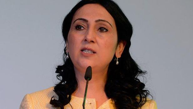 Kobani Davası’nda 19 yıl ceza alan Figen Yüksekdağ 25. ve 26. dönemlerde milletvekilliği yaptı Kobani Davası’nda 30 yıl 3 ay ceza alan Figen Yüksekdağ 25. ve 26. dönemlerde milletvekilliği yaptı - 1. Resim