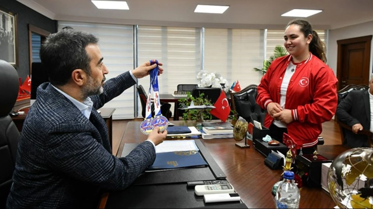Ankara Büyükşehir Belediyesi, Avrupa şampiyonu Sude Nur Çakır&#039;ın sözleşmesini feshetti
