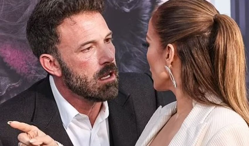 Jennifer Lopez ile Ben Affleck arasında neler oluyor? Boşanma iddiaları aldı başını gitti - 2. Resim