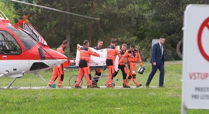 Silahlı saldırıya uğrayan Slovakya Başbakanı Robert Fico'nun sağlık durumu hakkında 