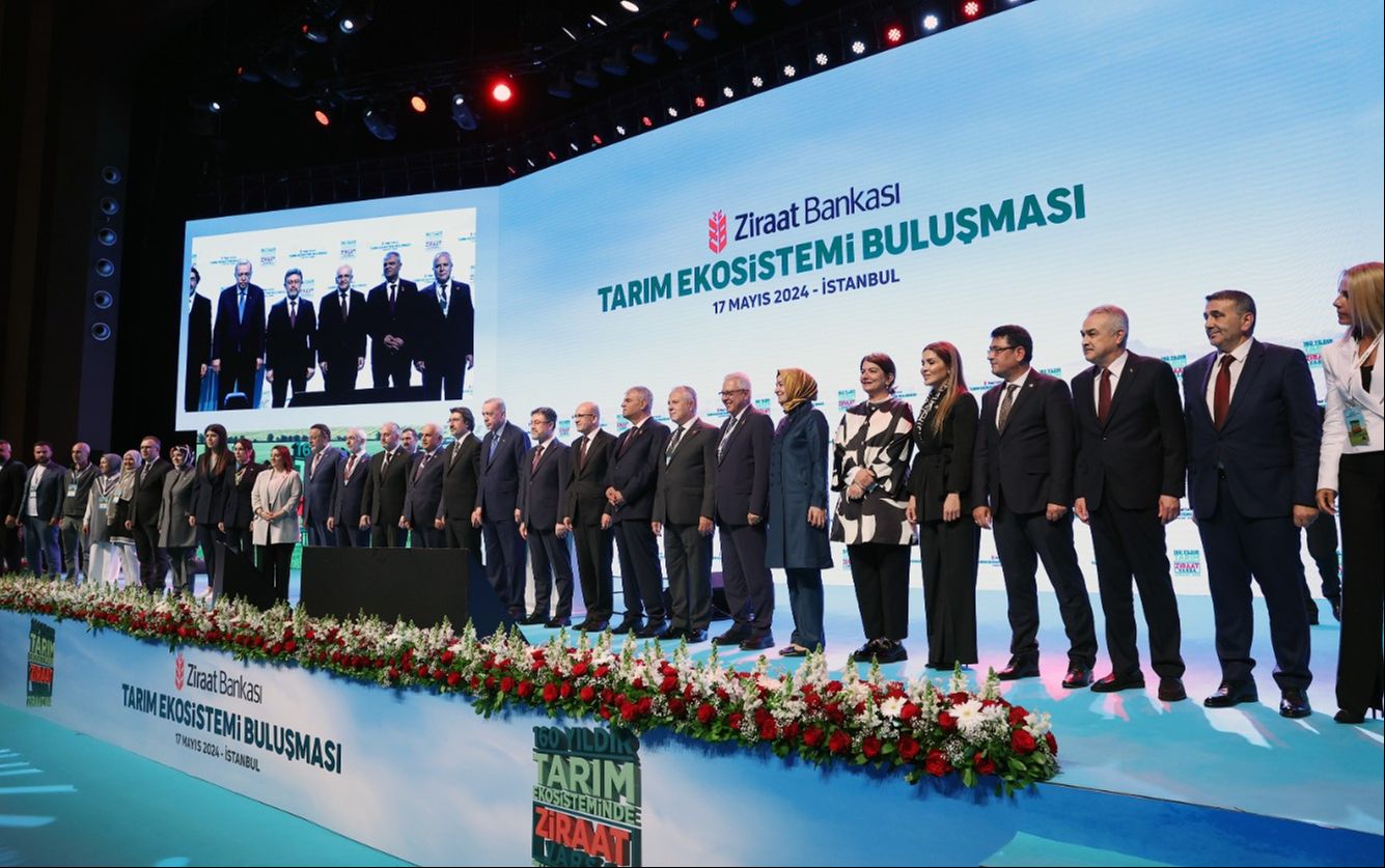 'Yeni bir süreci başlatıyoruz' diyerek duyurdu... Erdoğan'dan çiftçilere müjdeli haber 'Yeni bir süreci başlatıyoruz' diyerek duyurdu... Erdoğan'dan çiftçilere müjdeli haber - 1. Resim