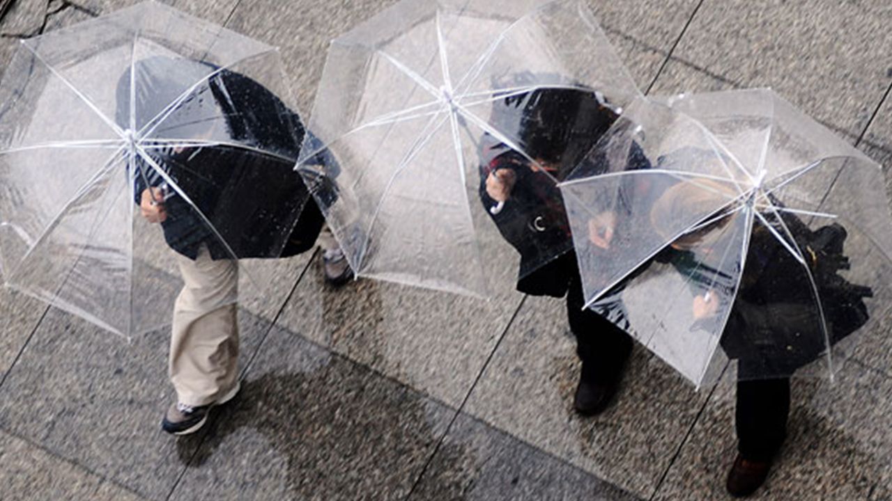 Hafta sonu planı yapanlara Meteoroloji uyarısı! Sağanak, toz taşınımı, heyelan...