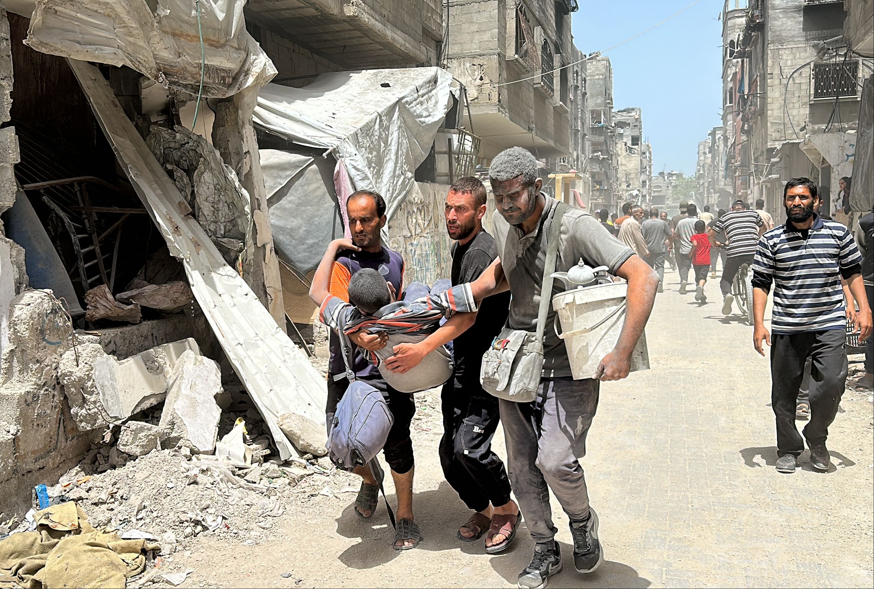 İsrail Gazze'de hastaneyi vurdu! Çoğu kadın ve çocuk en az 28 ölü var - 2. Resim