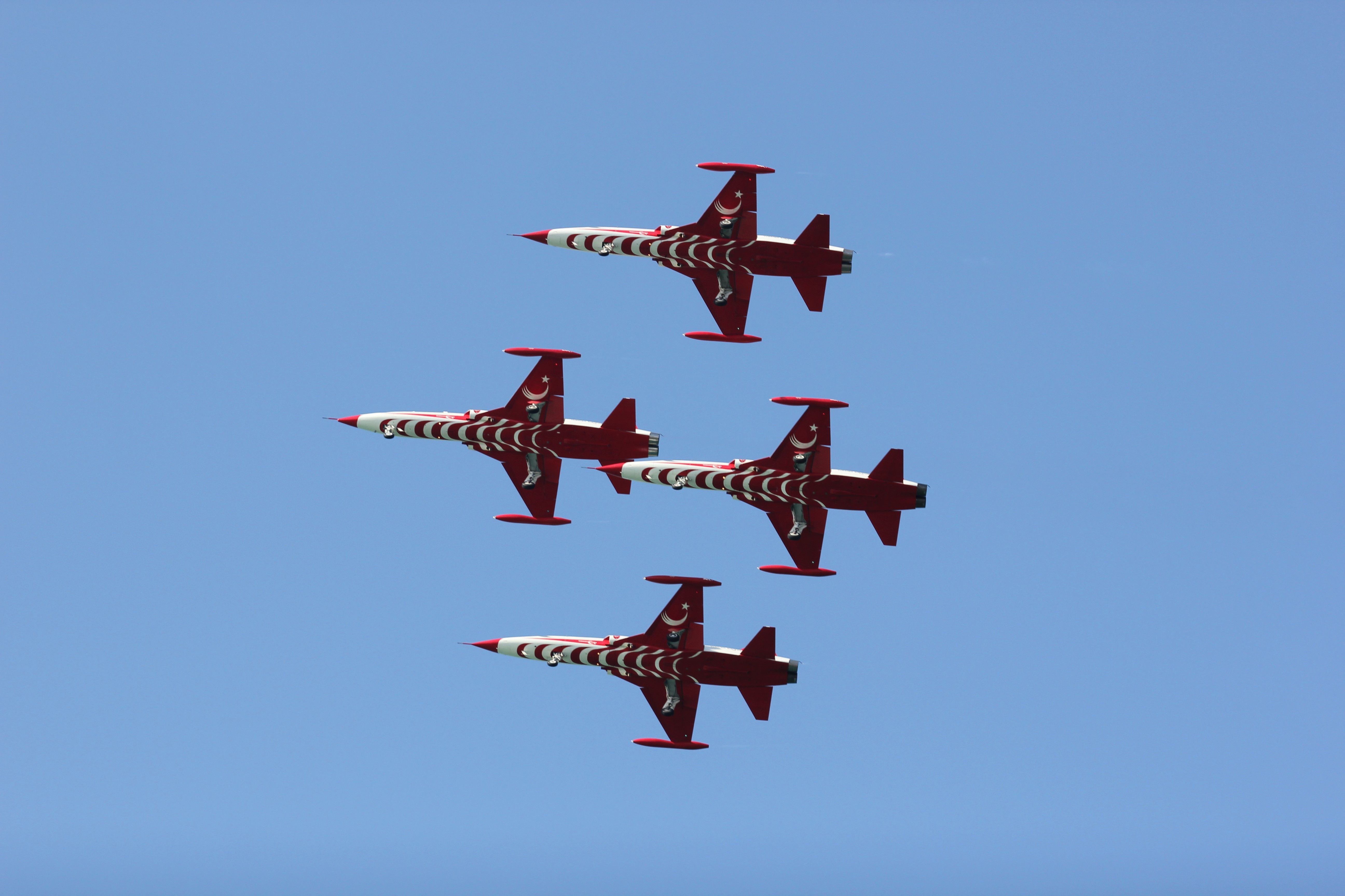 HÜRJET ilk kez gösteri uçuşu yaptı, görenler hayran kaldı - 2. Resim