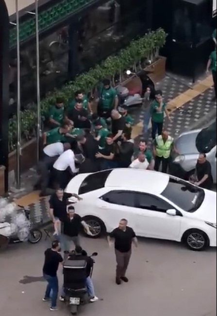 Pastane sahibini vuran kuryeye meydan dayağı - 1. Resim