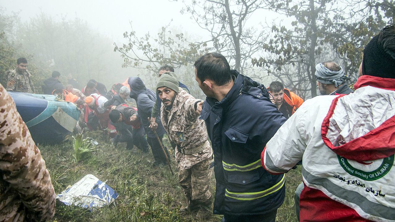 Reisi dahil beraberindeki heyetten kurtulan yok! İşte enkazdan en net görüntü Reisi dahil beraberindeki heyetten kurtulan yok! İşte enkazdan en net görüntü - 3. Resim