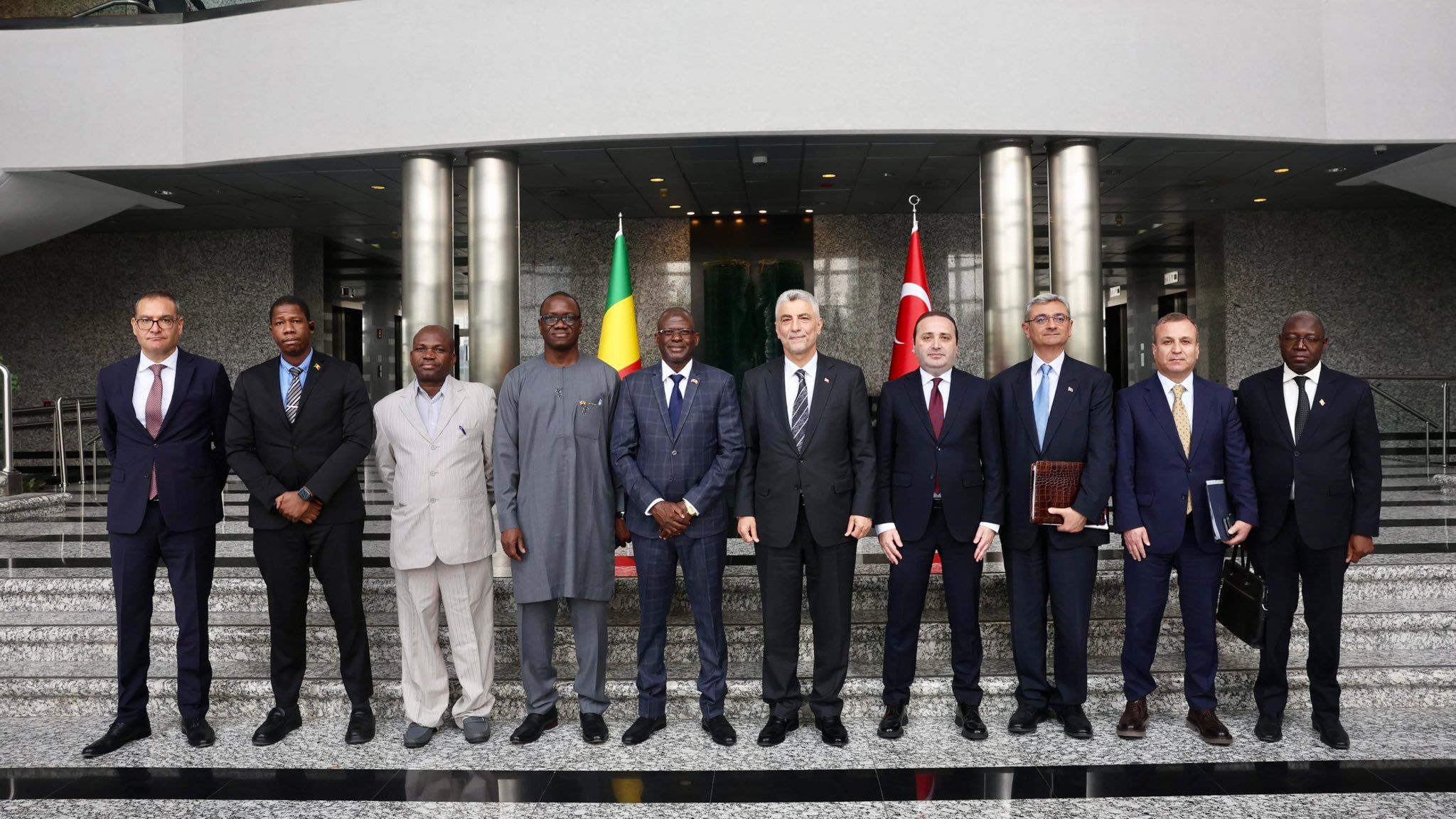 Türkiye'nin Mali hedefi 500 milyon dolar ticaret hacmi - 3. Resim