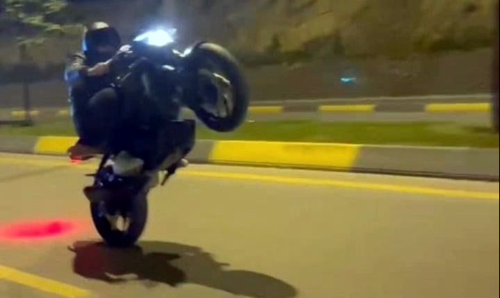 Tutkusu sonu oldu! 19 yaşındaki gençten geriye bu fotoğraflar kaldı Tutkusu sonu oldu! 19 yaşındaki gençten geriye bu fotoğraflar kaldı - 1. Resim