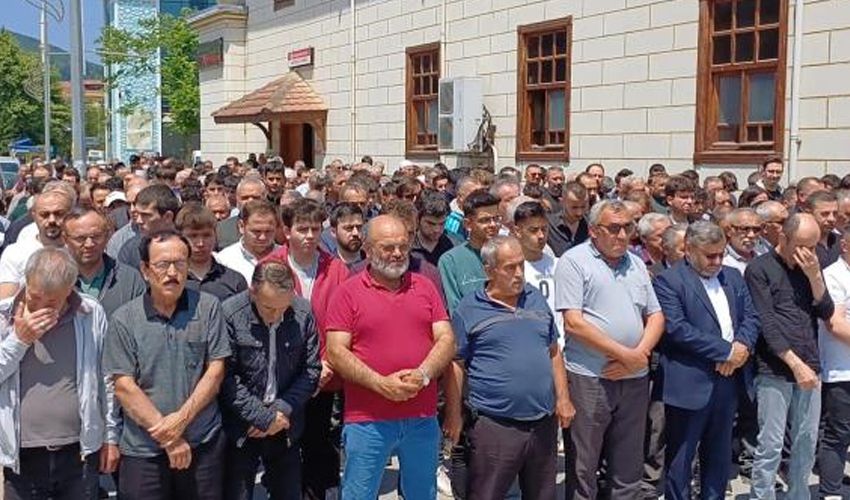16 yaşındaki Uğur’un feci ölümü: Şarampole uçan traktörün altında can verdi 16 yaşındaki Uğur’un feci ölümü: Şarampole uçan traktörün altında can verdi - 2. Resim