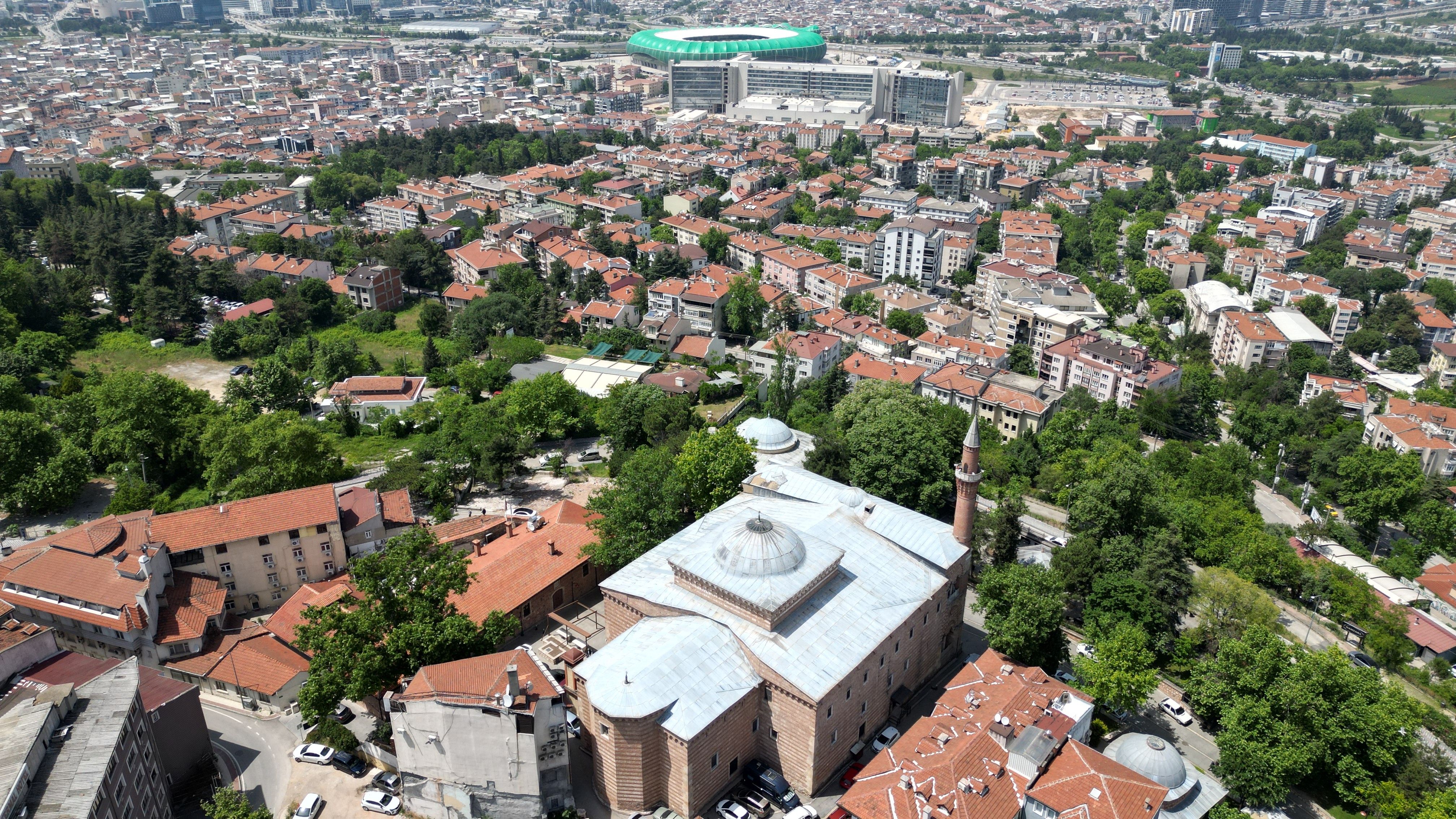 Bakımsızlıktan kendi haline terk edildi! 6,5 asırlık Hüdavendigar Camii kurtarılmayı bekliyor Bakımsızlıktan kendi haline terk edildi! 6,5 asırlık Hüdavendigar Camii kurtarılmayı bekliyor - 3. Resim