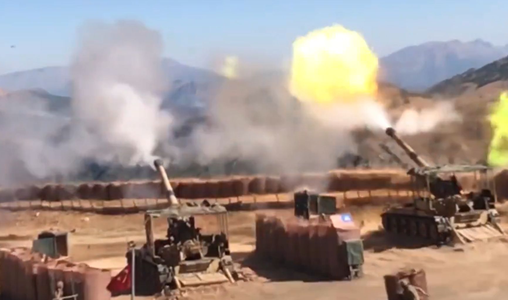 Irak’ın kuzeyinde Pençe-Kilit operasyonu! PKK’lı teröristlere nokta atışı - 1. Resim