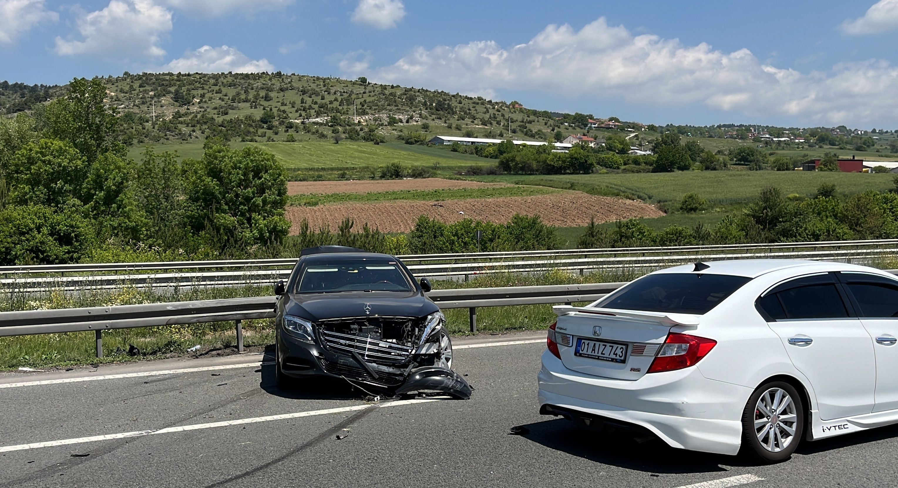 Milli Eğitim Bakanı’nın makam aracı TEM’de kaza yaptı Milli Eğitim Bakanı’nın makam aracı TEM’de kaza yaptı - 2. Resim