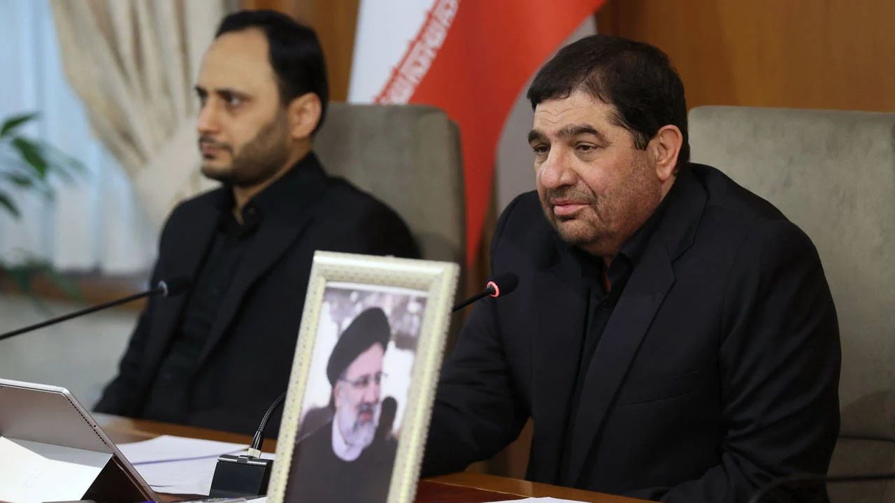 Sisin ardındaki sis... İran lideri Reisi, iç çekişmeye mi kurban gitti? - 5. Resim