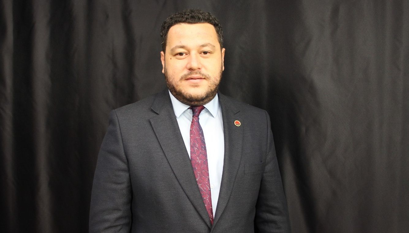 Bolu Belediyesi, CHP ve AK Parti il başkanlarına yere attıkları izmarit için para cezası kesti - 2. Resim