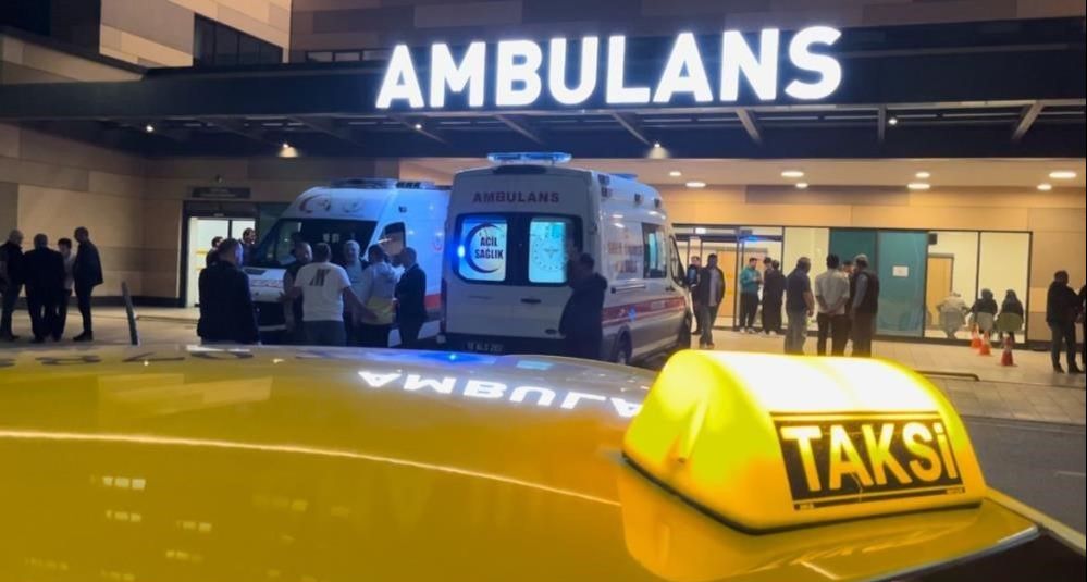 Bursa'da taksiciyi 20 yerinden bıçaklayan saldırgandan ilginç kaçış planı Bursa'da taksiciyi 20 yerinden bıçaklayan saldırgandan ilginç kaçış planı - 1. Resim