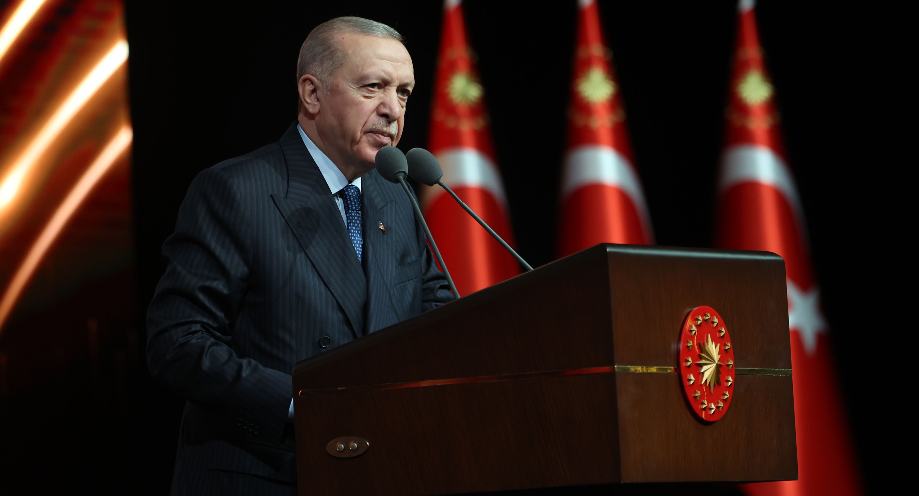 Cumhurbaşkanı Erdoğan 'açık söylüyorum' dedi, tepki gösterdi: Dünya yeni çatışmalara gebe Cumhurbaşkanı Erdoğan 'açık söylüyorum' dedi, tepki gösterdi!