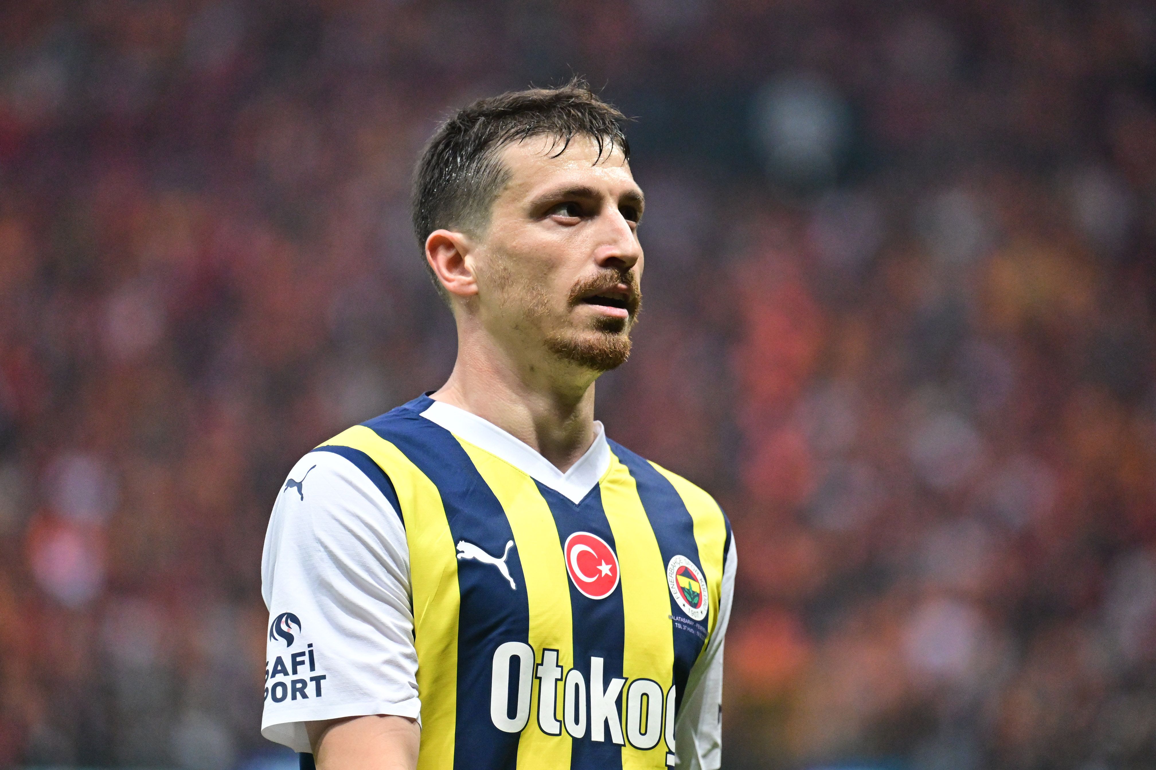 Fenerbahçe'de Mert Hakan Yandaş için son karar verildi Fenerbahçe'de Mert Hakan Yandaş için son karar verildi - 1. Resim