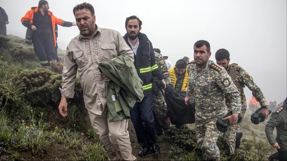 İran'da Reisi'den boşalan cumhurbaşkanlığı koltuğuna Hamaney'in oğlu mu göz dikti? - 3. Resim