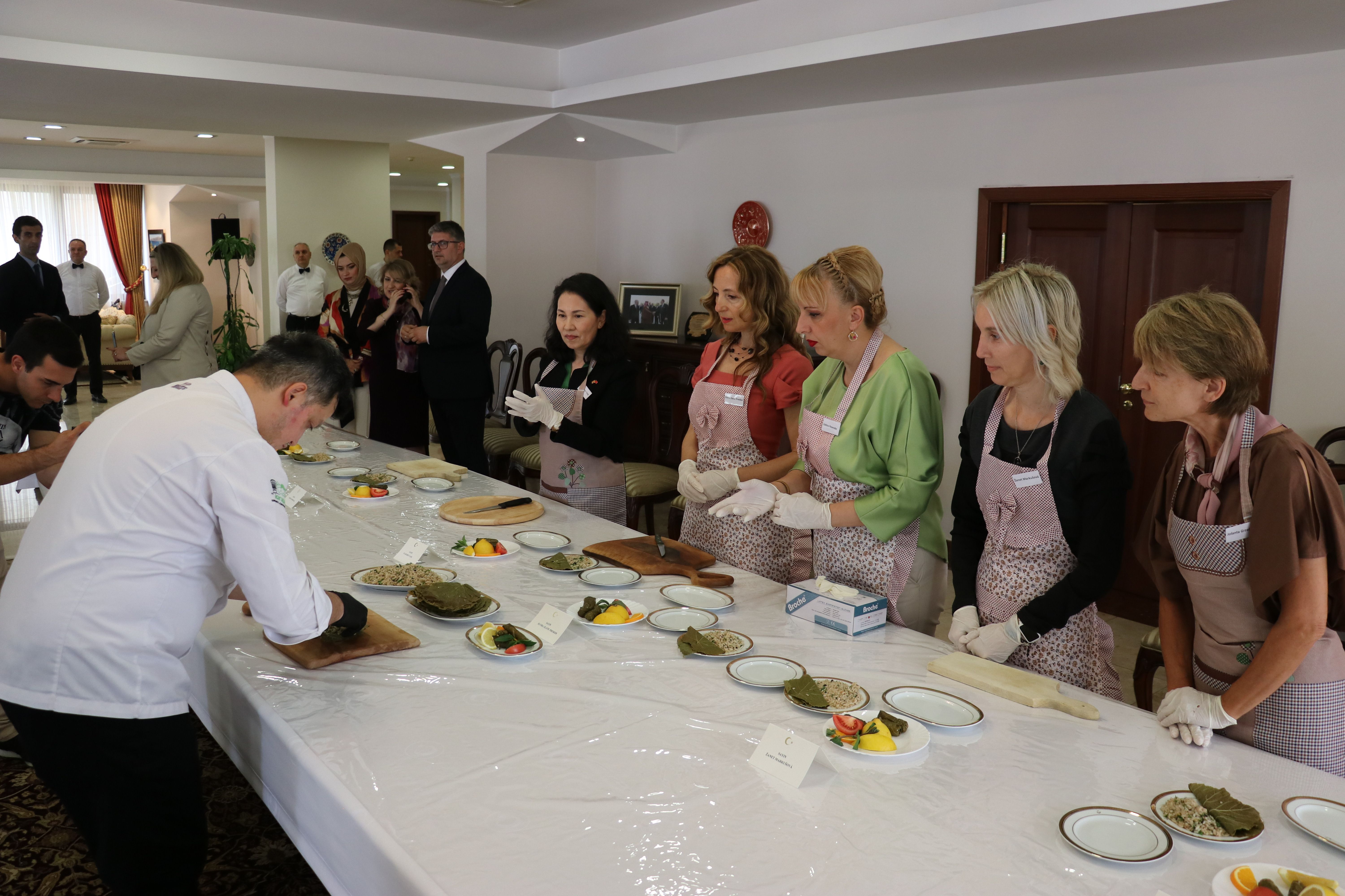 Türkiye'den dünyaya 81 ilden damak çatlatan lezzetler! Türk Mutfağı Haftası işte böyle kutlandı Türkiye'den dünyaya!